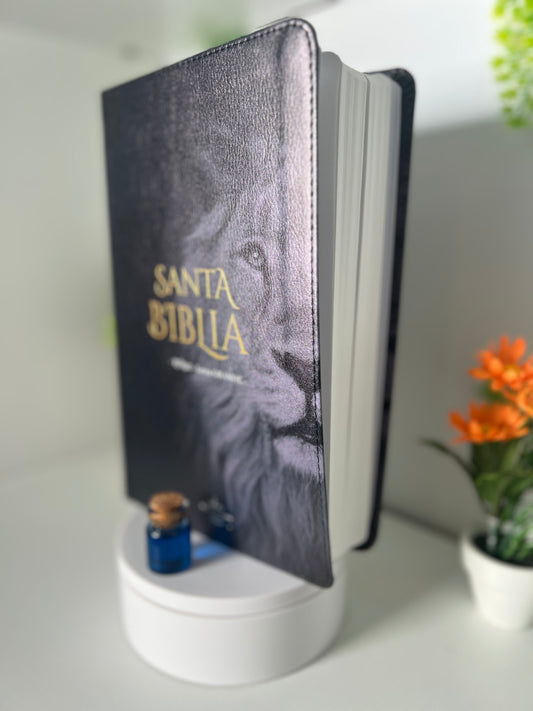 Biblia Leon Letra Grande 12 puntos RV1960 imit piel con silueta de León
